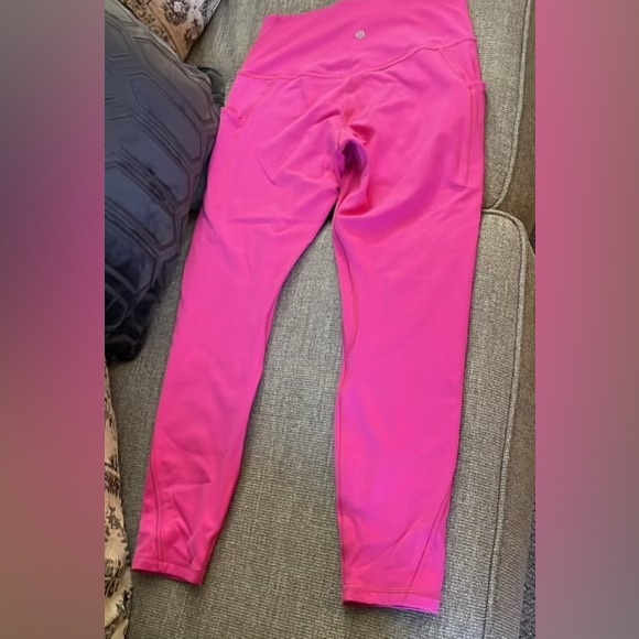 Size 8 Sonic Pink lulu align leggings w/ pockets - Picture 1 of 3